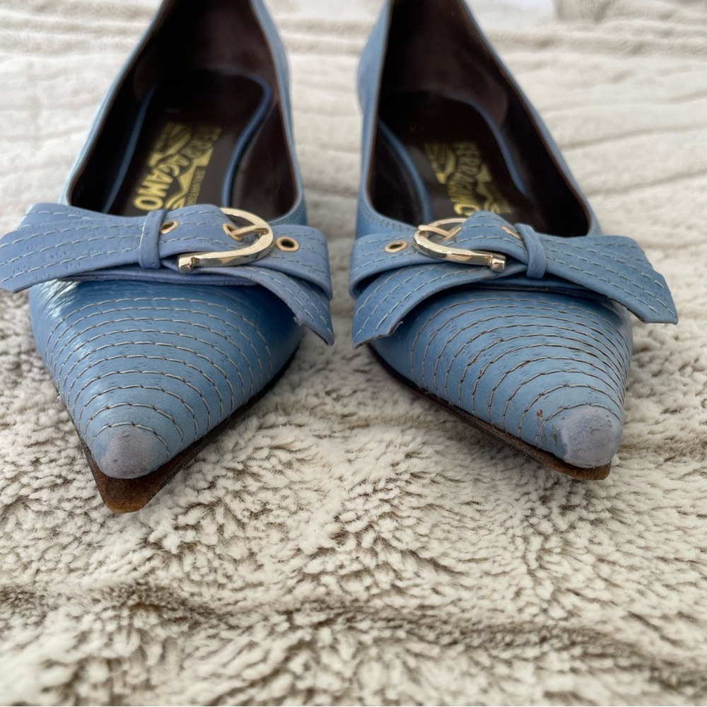 Ferragamo Vintage Baby Blue Kitten Heels with Front Buckle - Picture 3 of 13